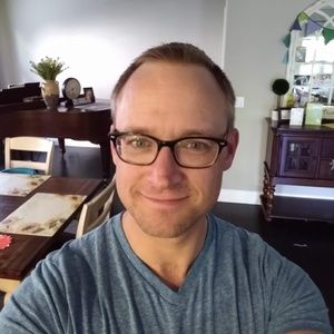 Meet your Posher, Seth